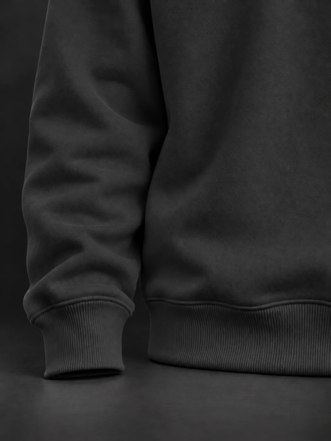 Essential Form Siyah Basic Sweatshirt