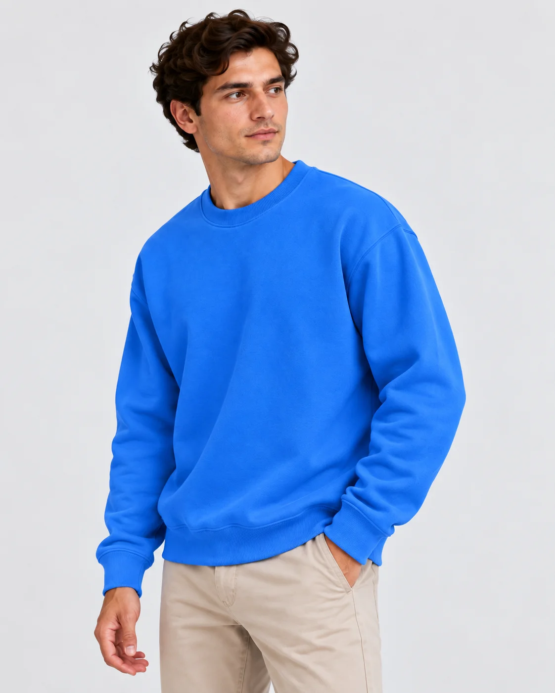 Essential Form Saks Mavisi Basic Sweatshirt