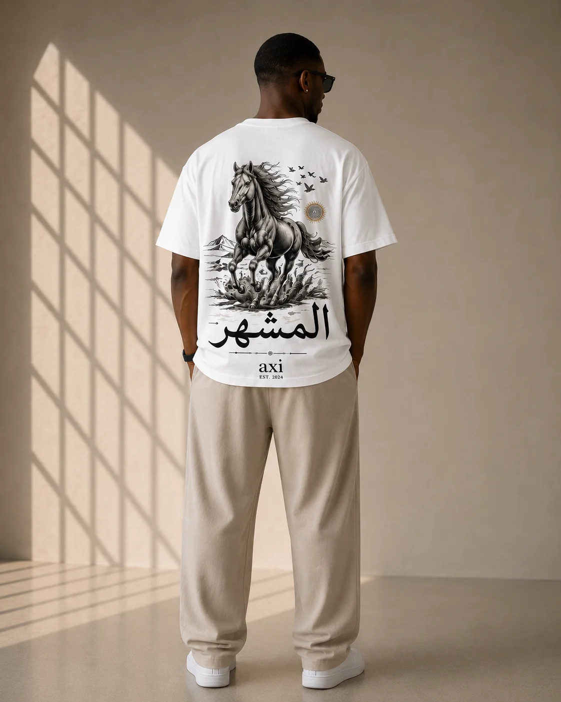 Stallion Spirit Beyaz Nakışlı Tişört